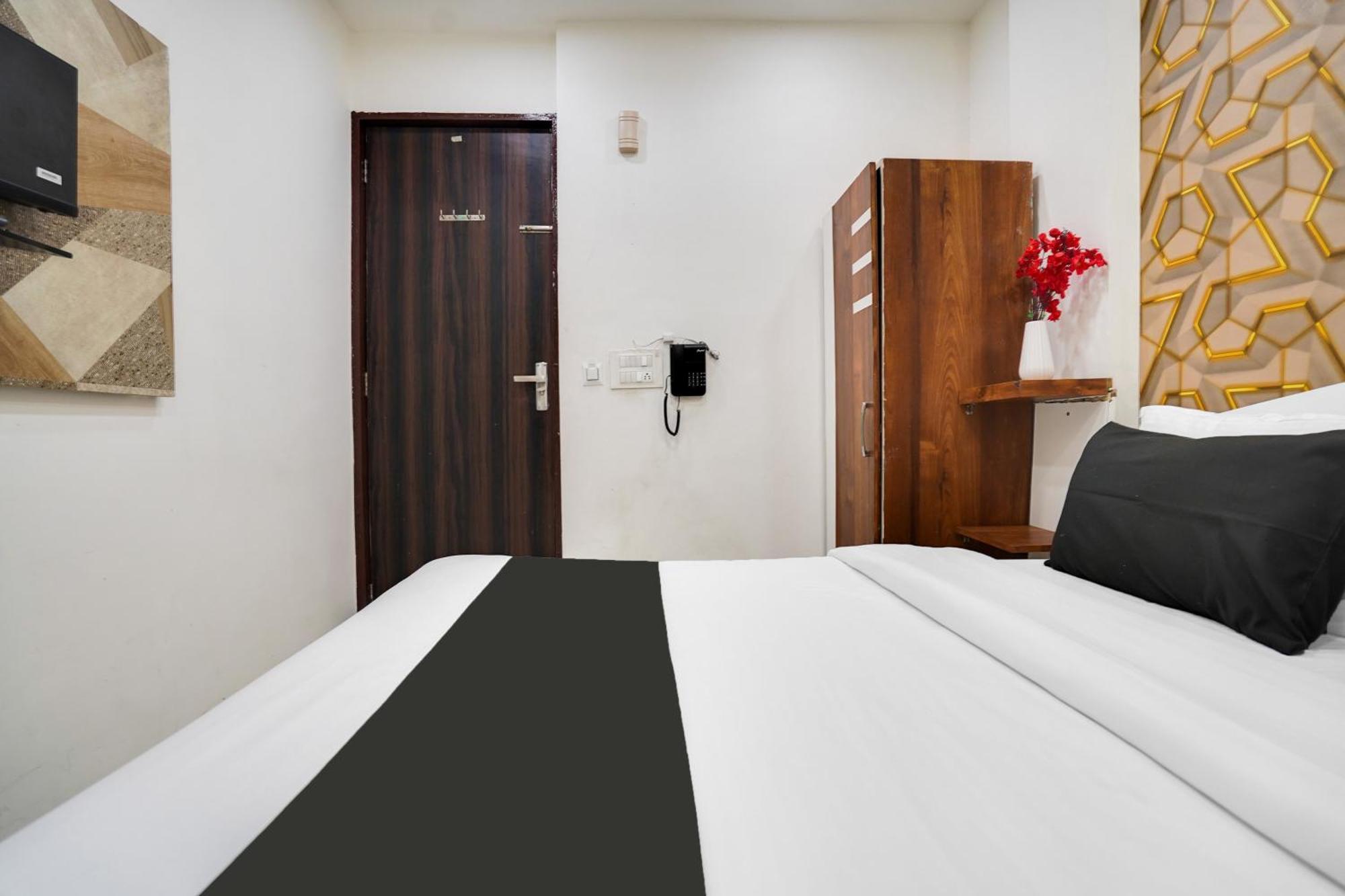 Super Oyo Hotel O Sky Wings Ajmer Exterior foto